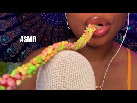 ASMR | Eating Candy in Your 👂🏽