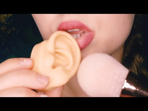 ASMR| DEEP CLEAN EAR BY TONGUE& BRUSH, WET SOUNDS,  KISSING SOUNDS,  BRUSHING SOUNDS