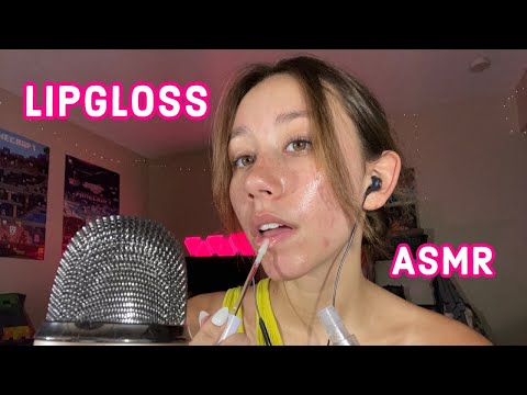 ASMR | repeating and applying lipgloss