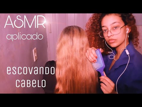 ASMR ESCOVANDO E MEXENDO NO CABELO | hair brushing & scalp massage 💆🏼‍♀️