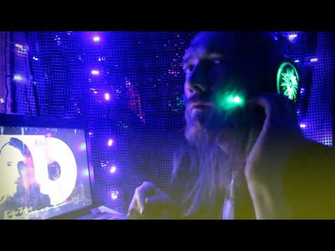 JeKo - Neon drone (live video)