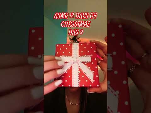 ASMR TAPPING ~ 12 DAYS OF CHRISTMAS 💚 {day 9} #asmr #christmas #asmrshorts