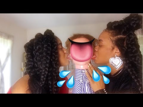 ASMR💦💦👅👅EAR EATING/LICKING /SISTERS EDITION /WET SOUNDS 💦💦👅👅