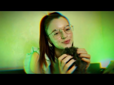 ASMR in 3 Languages: English, German & Spanish Trigger Words, Mouth Hand Sounds, Hand visuals