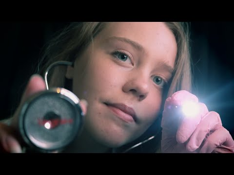 ASMR RELAXING DOCTOR ROLEPLAY (Personal Attention)
