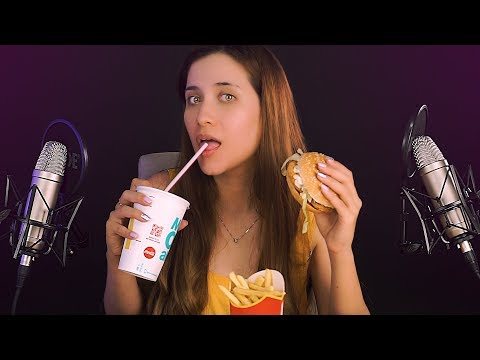 Cenamos hamburguesas de McDonald juntos | ASMR Español | Asmr with Sasha