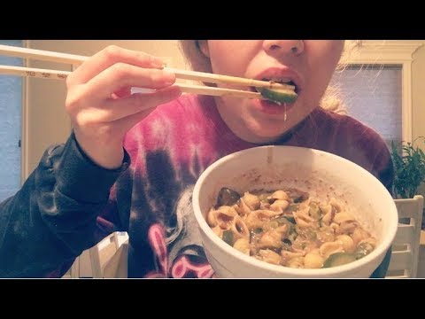 ASMR // Black Bean Noodles