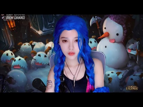 ASMR | Relaxing ear massage, cleaning & soft whispers | EnQi恩七不甜 (jinx costume)