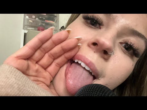 ASMR| Doing the Wettest Lense Licklng I Can| Screen Tapping