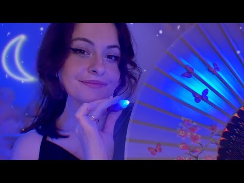 ASMR | Suis la lumière, triggers, face brushing, tapping caméra, faible chuchotement