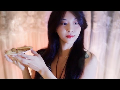 ASMR l Warm & Cozy Sleep Triggers (Face Touching, Wood, Candle, Tapping)