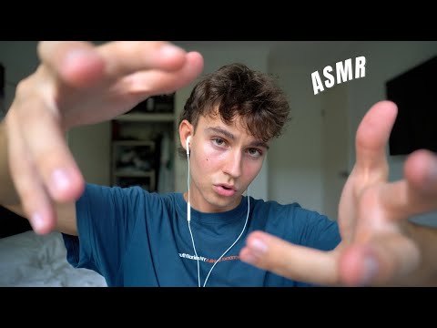 ASMR Up-Close Hand Movements in ur face (mouth + hand sounds)