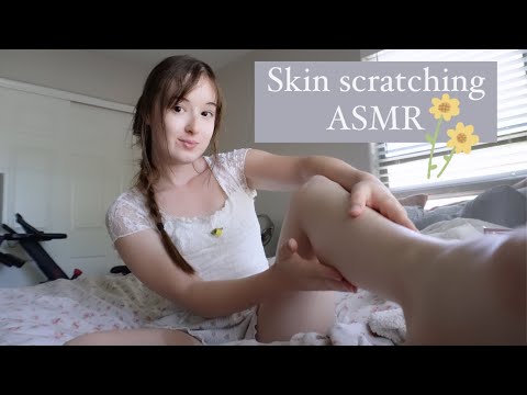 ASMR skin scratching 😋