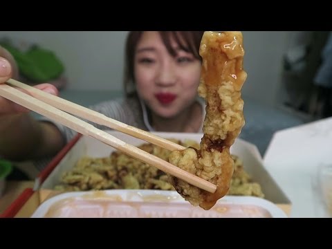 [Eng Sub][Eating ASMR] Korean Sweet and sour fried meat eating sound | binaural whispering