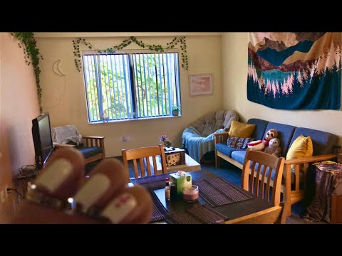 asmr college dorm living room tour (scratching & tapping)