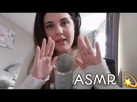 ASMR // Mic Kissing / Hand Movements / Whispering ++ //