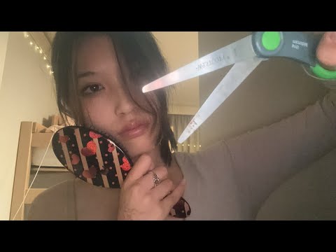ASMR FAST ✂️(and UNETHICAL) haircut  💇😍 snipping, brushing, scalp massage , etc..