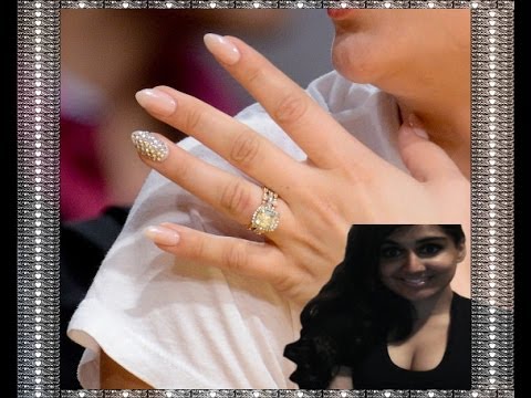 Kaley Cuoco Flashes Her Stunning Wedding Ring At Lakers Game is Awesome !