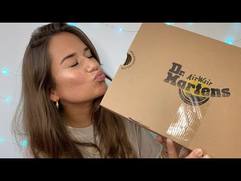 ASMR German | Dr. Martens Unboxing | Shoe Tapping and Scratching