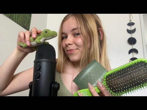 ASMR | Green Triggers🌿 (tapping, shirt scratching, whispers)