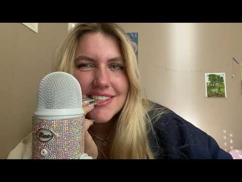 ASMR mic scratching & teeth tapping + some invisible triggers