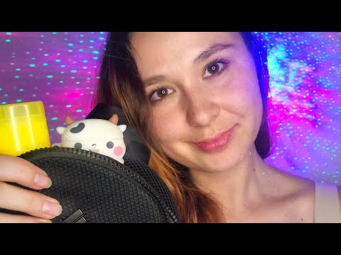 ASMR what's in my bag 👜🐮