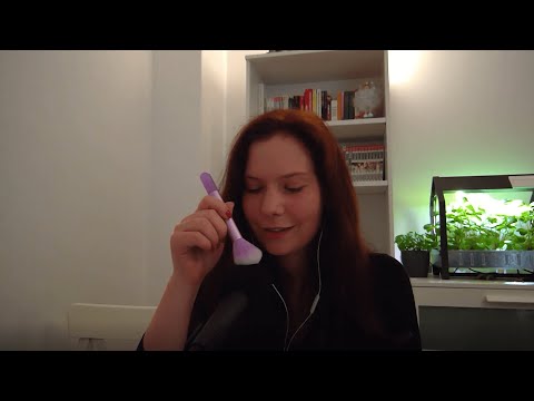 My 8 favourite ASMR Triggers (brushing, scratching, matches etc.)