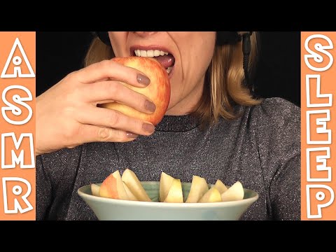 ASMR apple eating 🍏 / crunchy & crispy