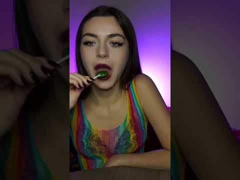 ASMR | Do you like me licking lollipop?