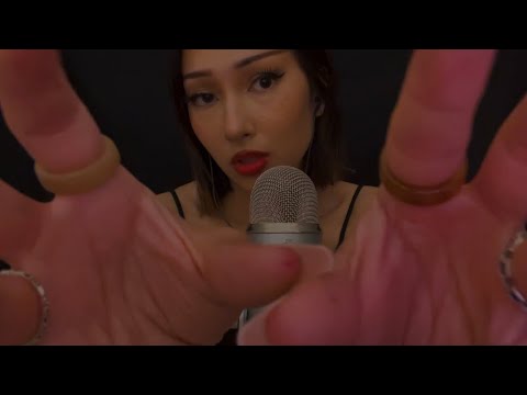 ASMR tongue clicking, tk, sk ✨ dry mouth sounds and hand movements ❤️