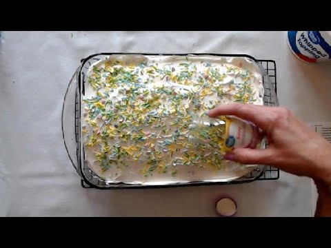 ASMR | Shaking Candy Sprinkles Onto A Cake (No Talking)