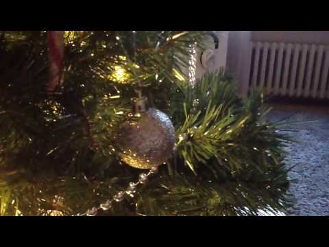 ASMR - Showing you my Christmas tree. Tapping on ornaments & chewing gum. Icelandic accent.