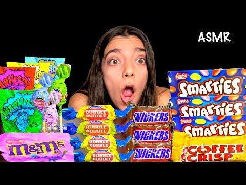 ASMR | LEFTOVER HALLOWEEN CANDY, SNICKERS, M&M, BUBBLE GUM, LOLLIPOPS, MUKBANG 먹방 (burping, chewing)