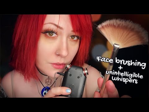 ASMR | Unintelligible Whispers + Face Brushing = 😴😴😴