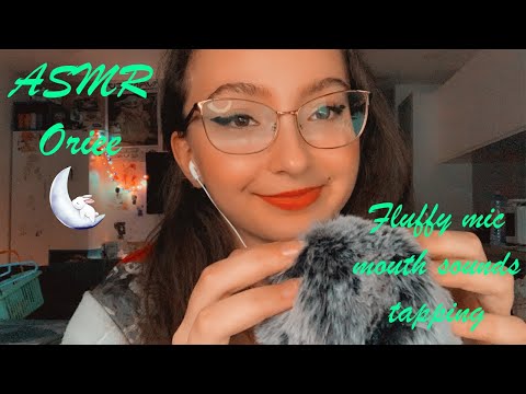 ASMR | Fluffy mic, mouth sounds & tapping