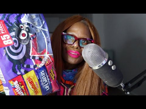 MIX HALLOWEEN FAVORITE CANDY BAG SKITTLES/STARBURST/HUBBA BUBBA/LIFESAVERS ASMR EATING SOUNDS