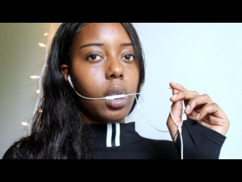 ASMR Mouth Sounds/Mic Nibbling