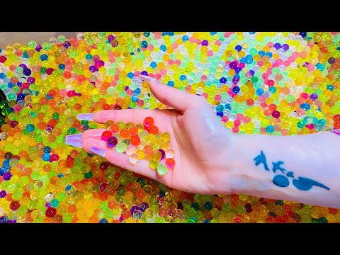 ASMR! Water Beads.... Visually Pleasing