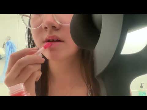 ASMR | tapping on lip products + applying lip gloss/oil
