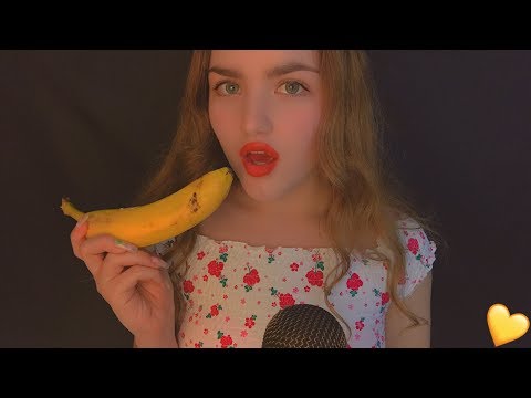 АСМР Итинг Банан 🍌/ ASMR EATING BANANA.