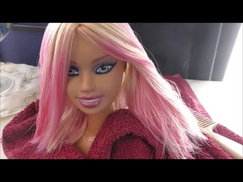 Asmr - Colouring Barbie's hair PINK !! & hair play / combing hair