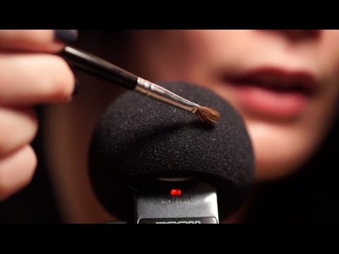 ASMR. Brushing the Mic & Ear-to-Ear Whispering (Counting from 1 to 100 in German)
