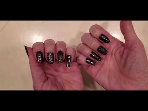 Quick Video 💅🏼 Sparkly Nails! 💅🏼
