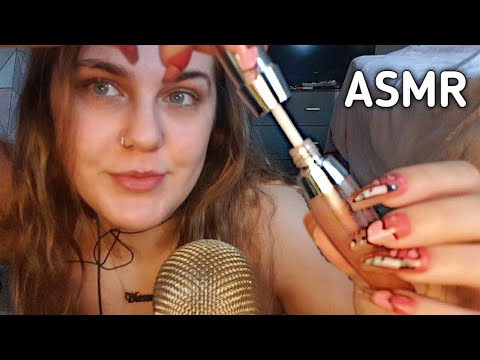 ASMR // Mouth Sounds & Hand Movements // Lip Gloss Sounds, whispering 💜