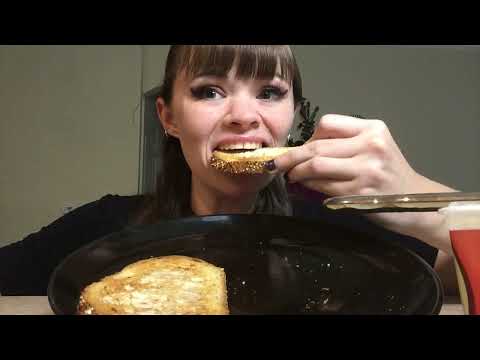 ASMR Golden crunch toast satisfying vegan breakfast time spreading butter (whispering to no talking)