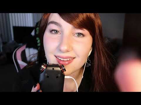 ASMR Breathy In Your Ear Whispers + Kissing | Sussurros e Beijos