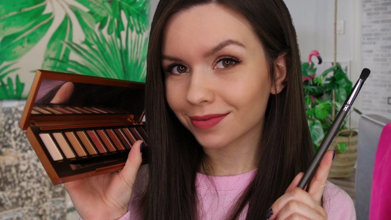 ASMR - Doing Your Makeup Roleplay // Whispered