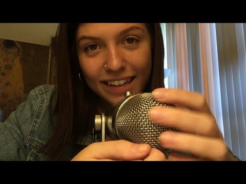 ASMR FAST SPONTANEOUS TRIGGER WORDS + MIC SCRATCHING AND TAPPING