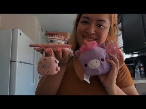ASMR| 🩷 Pink tingly tiggers for relaxation- lots of tapping & no talking 😴💗