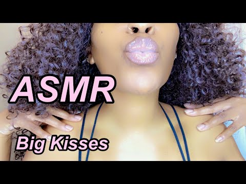 ASMR | Kissing Sounds for 1 Min 💋